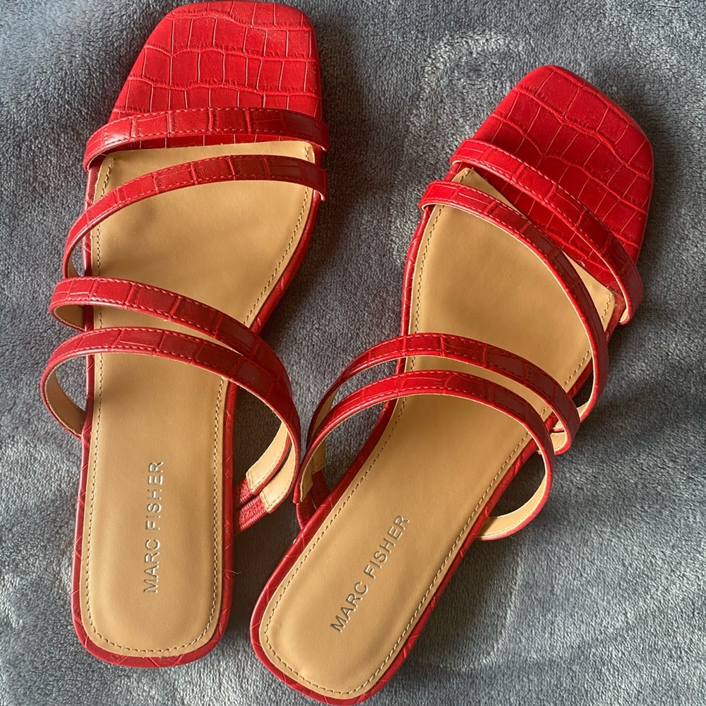 MARC FISHER Red Crocodile Sandals